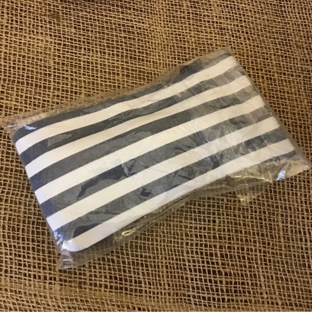 NWT J. Crew blue-light glasses w/case